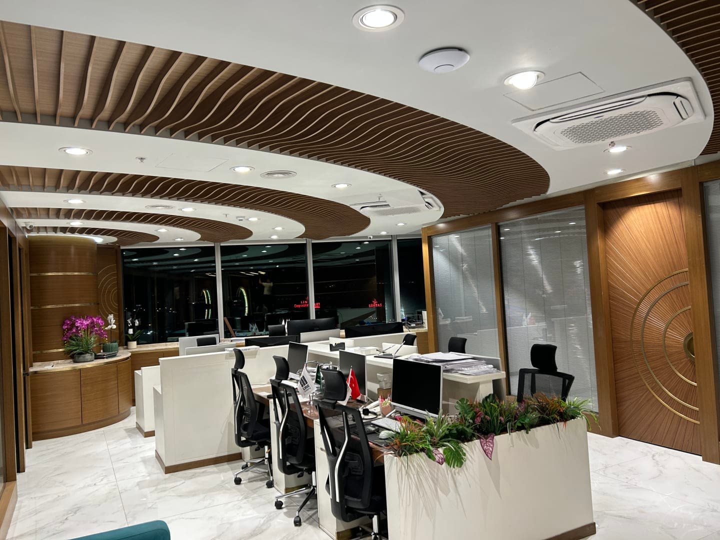 Skyline Holding Genel Merkez – Anahtar Teslim VRF Klima ve Altyapı Projesi - 1